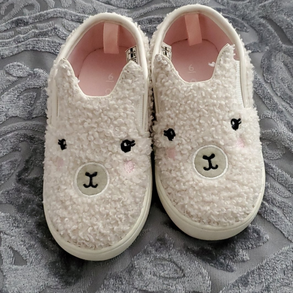 🌟HOST PICK🌟Carter's Adorable Llama Shoes